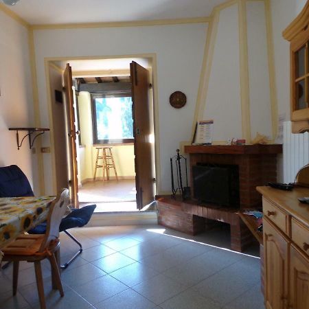 Casa Vacanze Santa Cristina Volterra Exterior foto