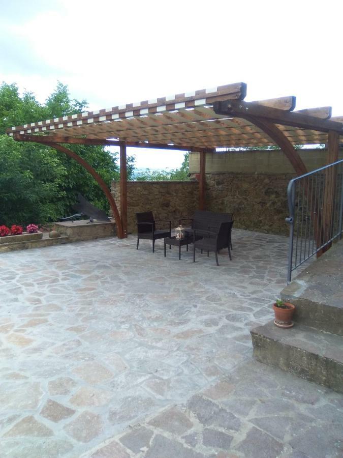 Casa Vacanze Santa Cristina Volterra Exterior foto