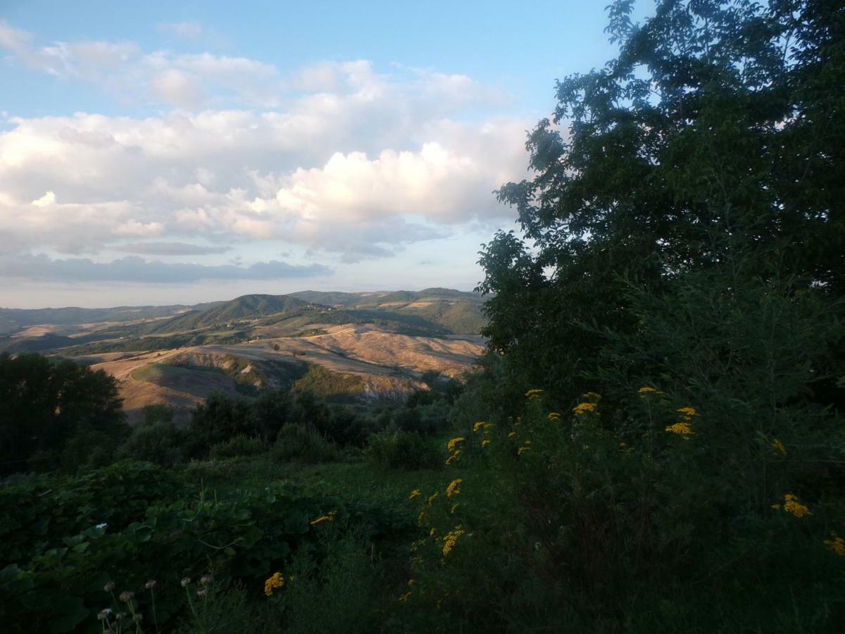 Casa Vacanze Santa Cristina Volterra Exterior foto